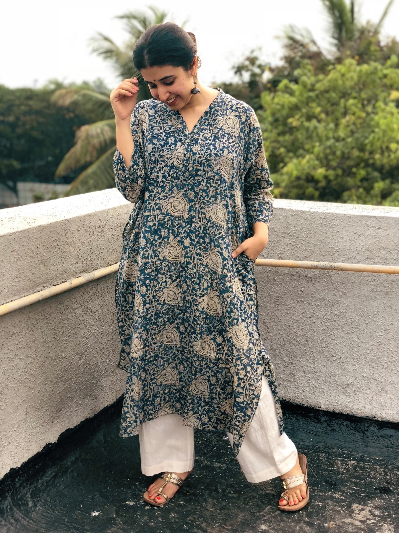 Indigo Printed Cotton Kalamkari Kurta With Elasticated Palazzo Set Of 2