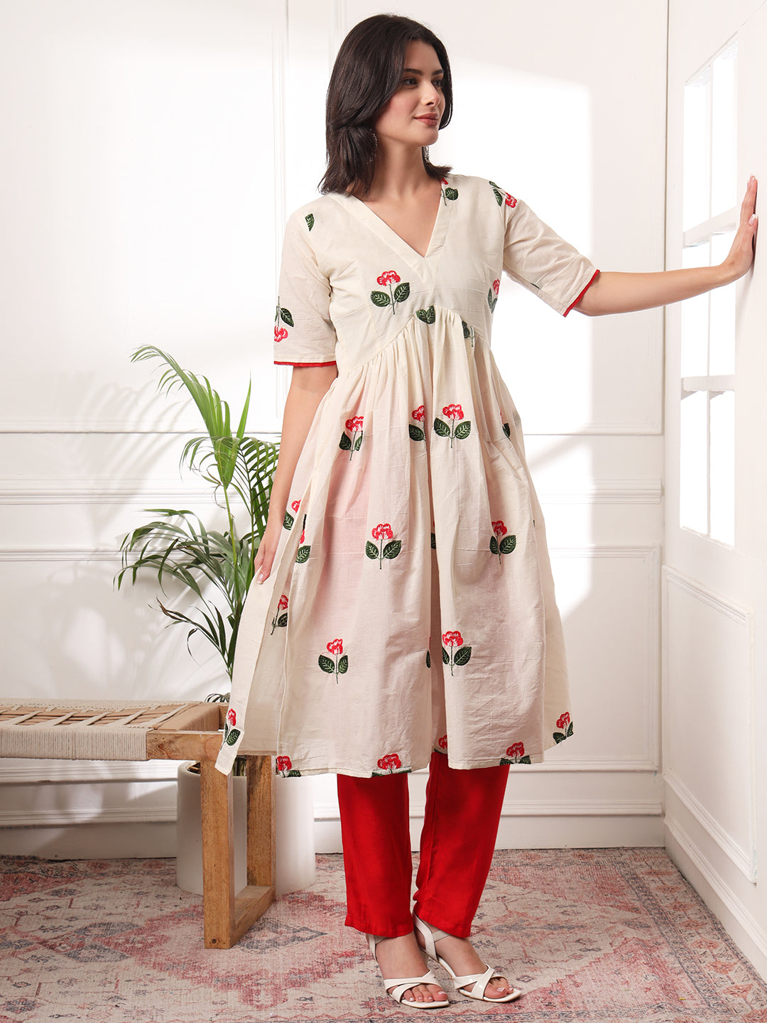 Elegant Alia-Cut Embroidered Flared Kurta With Pockets Pants