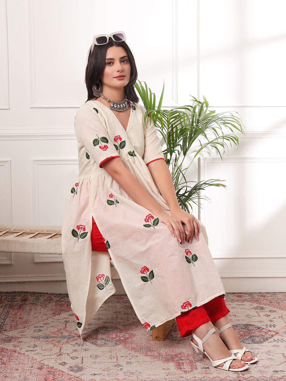 Elegant Alia-Cut Embroidered Flared Kurta With Pockets Pants