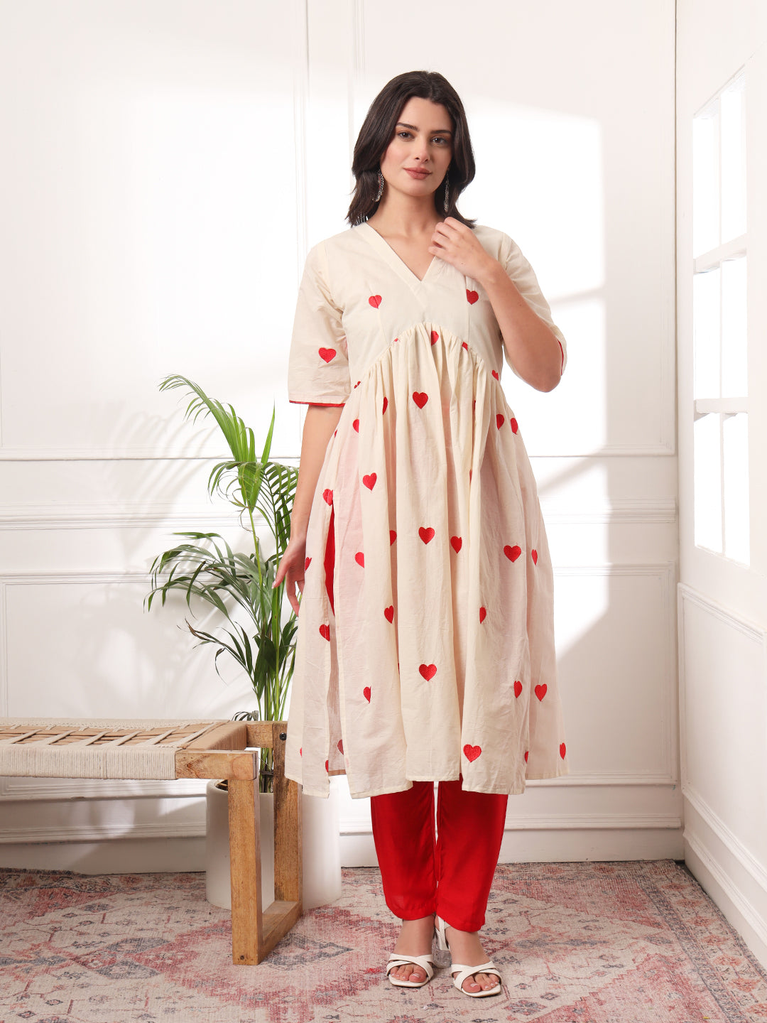 Red Heart Embrodiered Alia Cut Kurta With Pockets Pants