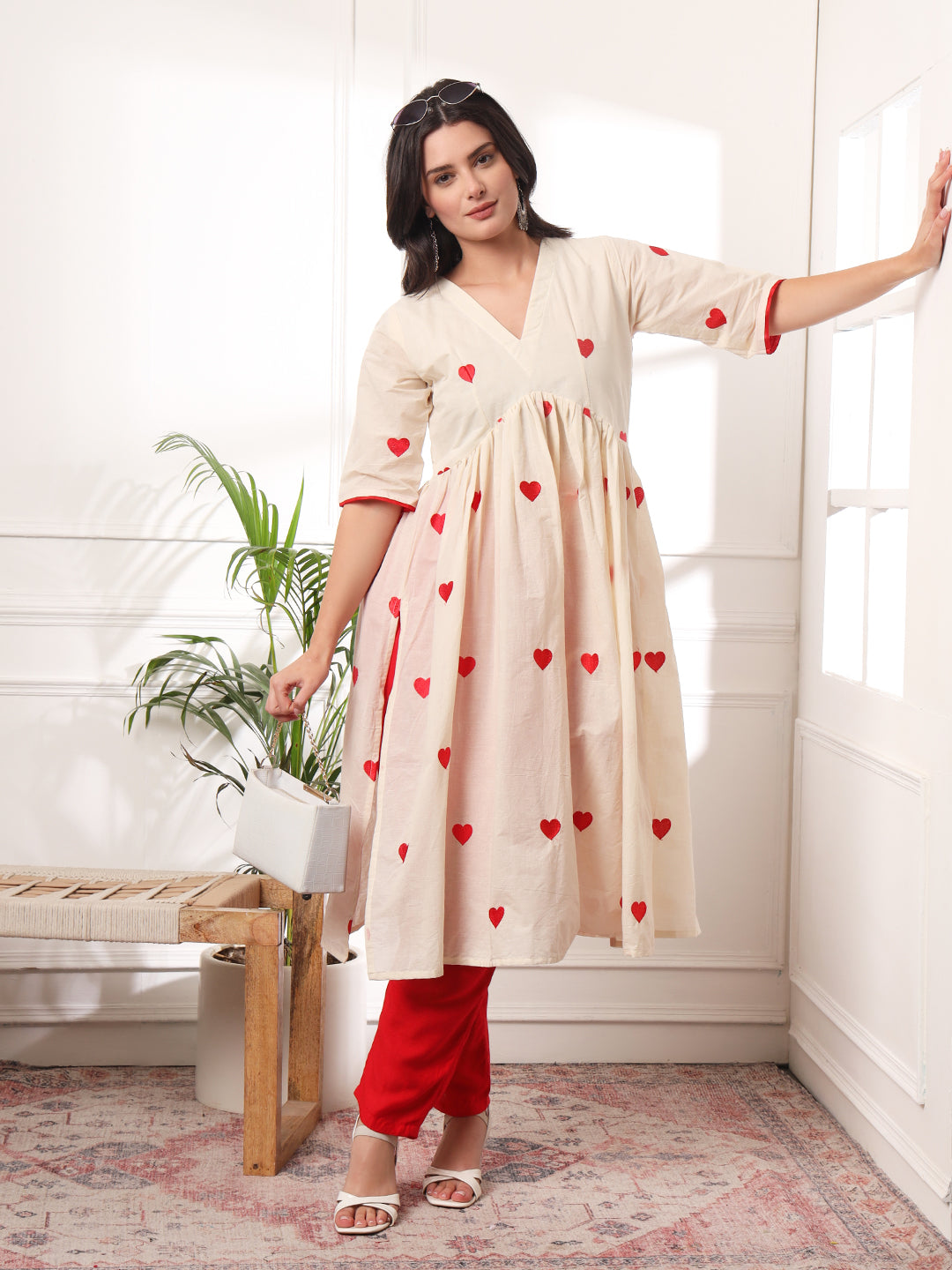 Red Heart Embrodiered Alia Cut Kurta With Pockets Pants