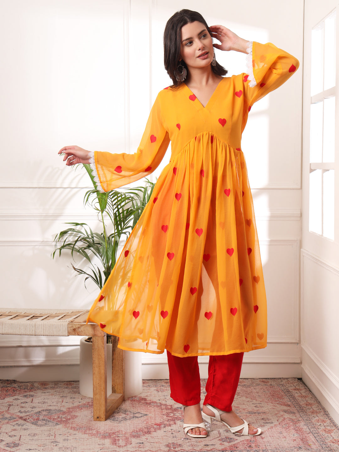 Georgette Embroiderd Alia Cut Flared Kurta With Pockets Pants